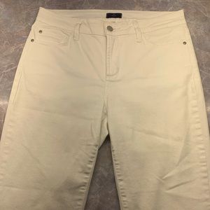 NYDJ Not Your Daughters Jeans White Size 8P Jeans